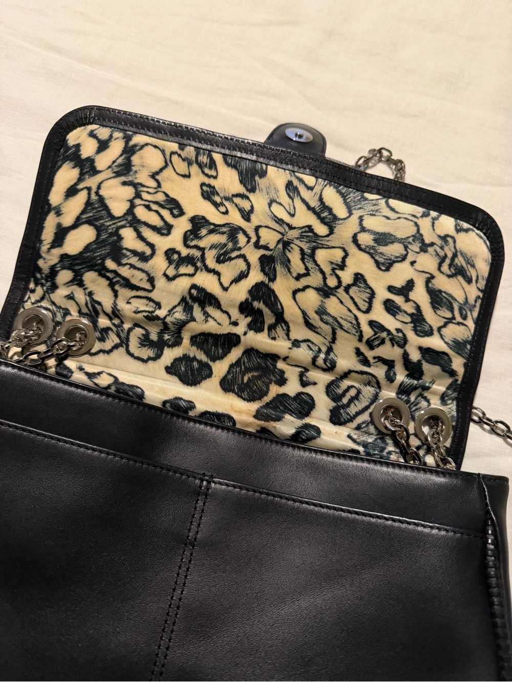Longchamp Amazone Leather Crossbody Bag - Picture 9 of 13